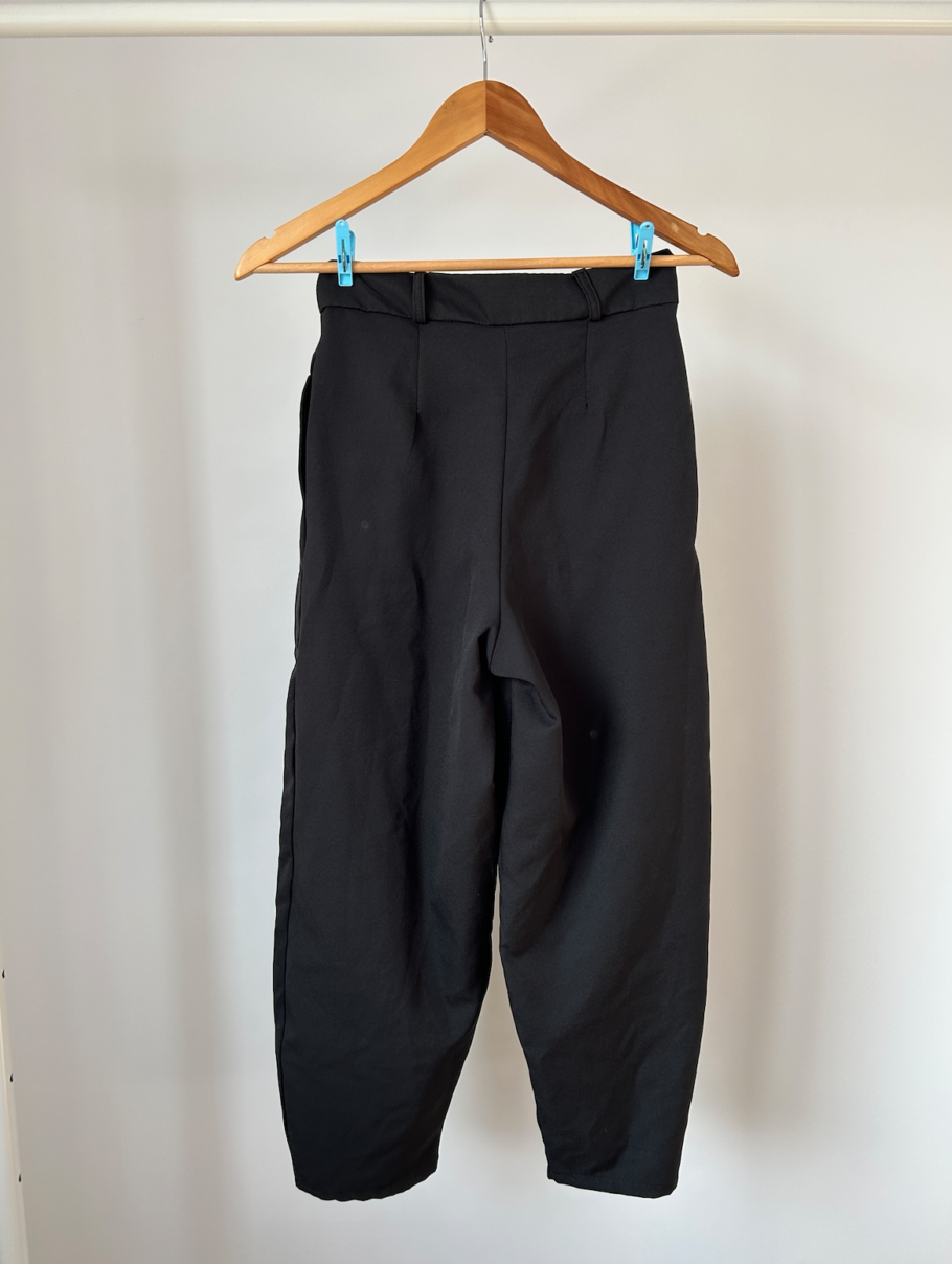 Relaxed Fit Black Slacks Pleated XS/S - Image 4