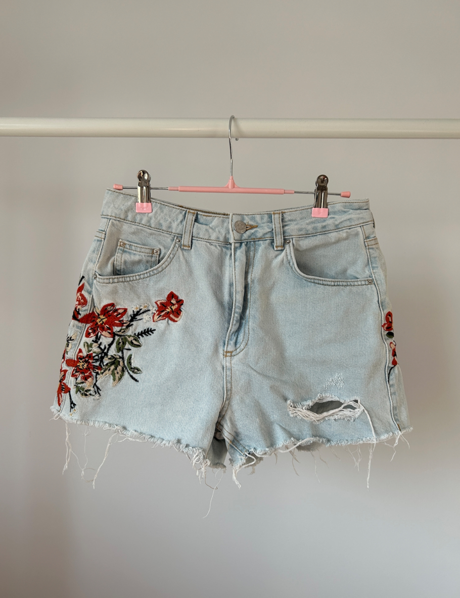 Rose Embroidered Denim Shorts with Rips Size 10 (Euro 38, US 6)