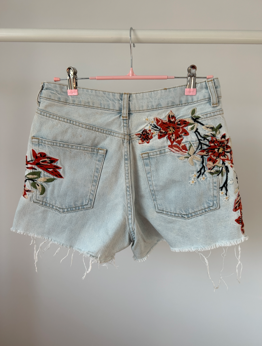 Rose Embroidered Denim Shorts with Rips Size 10 (Euro 38, US 6) - Image 4