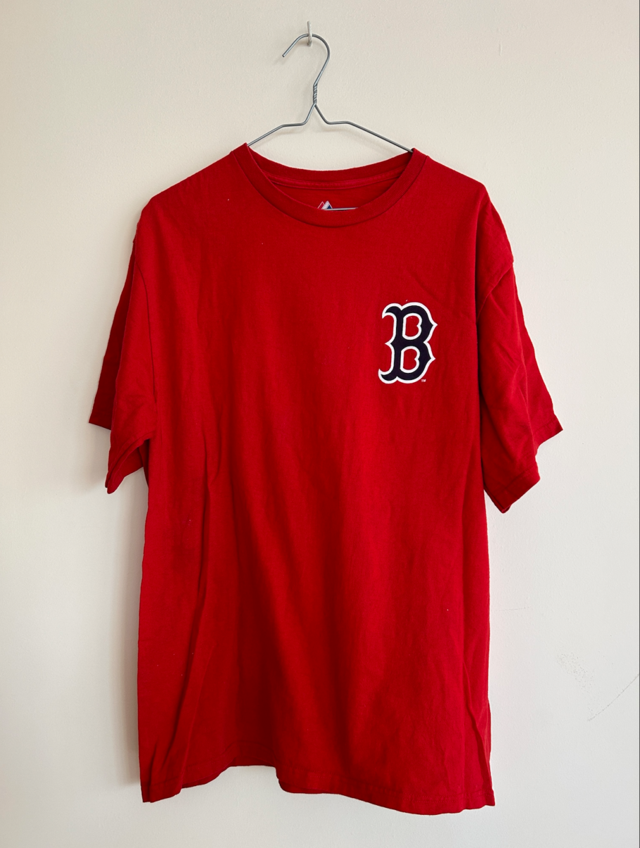 Red Sox Tee Shirt Medium/Large - Image 2